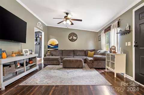 Living - 238 Apache Path, Marion, NC 28752 photo 1 of 6