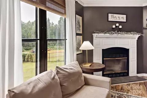 Living - 238 Apache Path, Marion, NC 28752 photo 5 of 6