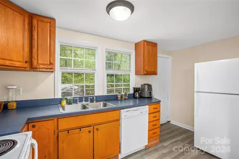 Other - 219 Hamby Mountain Rd, Purlear, NC 28665 photo 5 of 10