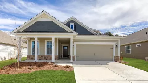 114 Sari St, Troutman, NC 28166