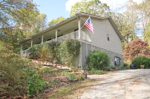 2708 Mcneelly Dr, Valdese, NC 28690