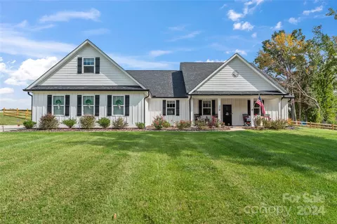 218 Mariposa Rd, Stanley, NC 28164