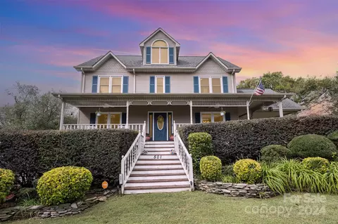 501 New Castle Ne Ct NE, Concord, NC 28025