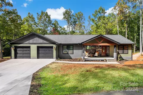 268 Cobblestone Dr, Marion, NC 28752