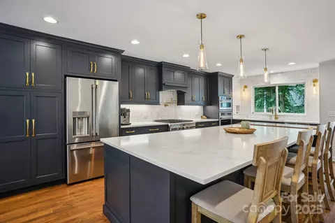 1029 Churchill Rd, Davidson, NC 28036