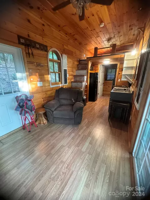 6435 Sheets Gap Rd, Millers Creek, NC 28651