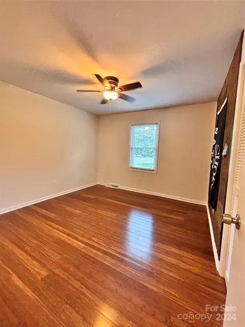 390 Roger Dr, Salisbury, NC 28147 photo 12