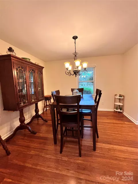 390 Roger Dr, Salisbury, NC 28147 photo 6
