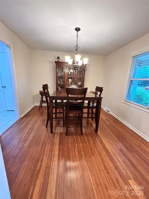 390 Roger Dr, Salisbury, NC 28147 photo 5
