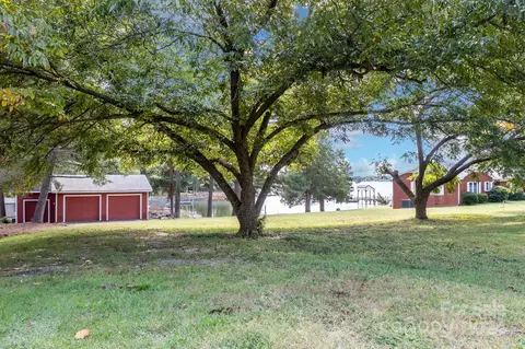 8523 Sylvan Dr, Terrell, NC 28682 photo 6