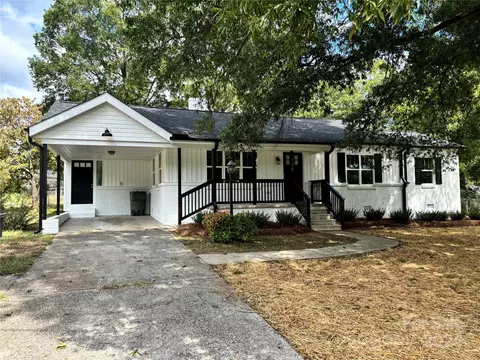728 Murphy St, Kannapolis, NC 28081