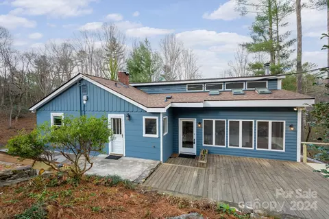 11 Spring Cove Rd, Asheville, NC 28804