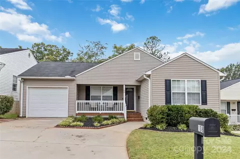 108 Boardwalk Dr, Inman, SC 29349