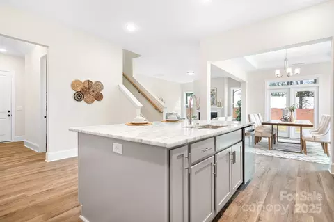 332 Shinnville Rd, Mooresville, NC 28115