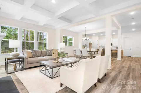 328 Shinnville Rd, Mooresville, NC 28115