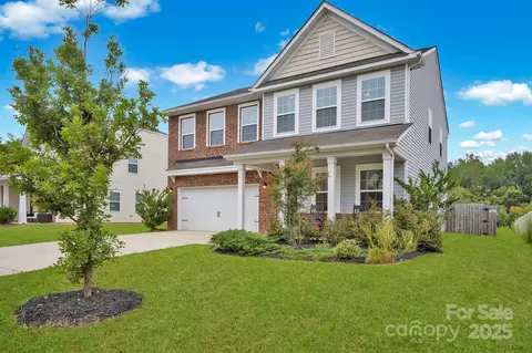 129 Eden Ave, Mooresville, NC 28115