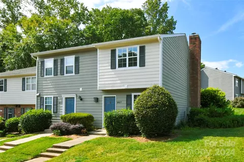 6027 Heath Valley H Rd #H, Charlotte, NC 28210