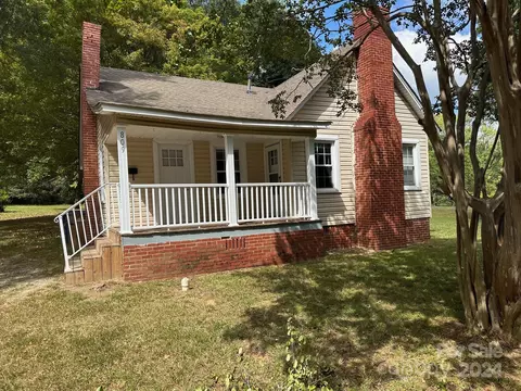 809 Sumner E 2 St E #2, Lincolnton, NC 28092 photo 2