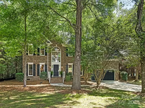1014 Worcaster Pl, Charlotte, NC 28211