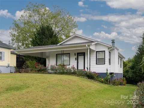 90 Ora St, Asheville, NC 28801
