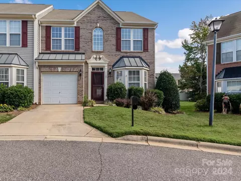 127 Kallie Loop, Mooresville, NC 28117