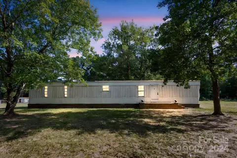 117 Sador St, Cherryville, NC 28021