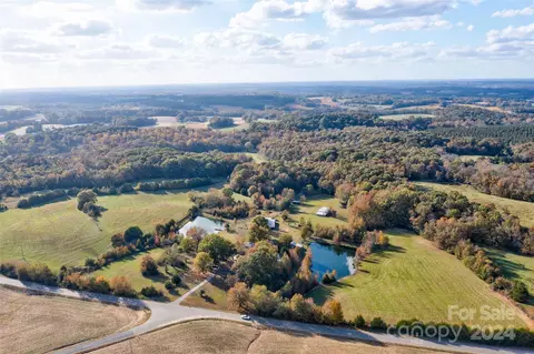 787 Edwards Store Rd, Peachland, NC 28133