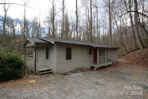 128 Cheulah Rd, Brevard, NC 28712