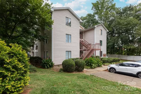 7516 Pebblestone B Dr #B, Charlotte, NC 28212