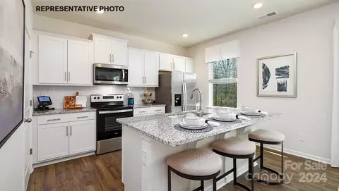 1215 Rutherford St, York, SC 29745