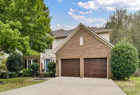 7409 Tupelo Ln, Charlotte, NC 28269