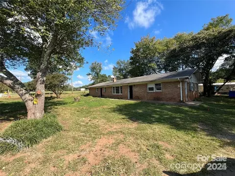 3298 Pearidge Rd, Bostic, NC 28018