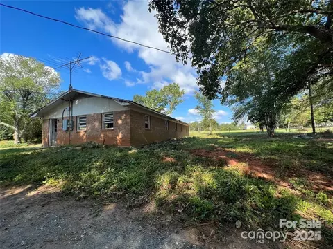3298 Pearidge Rd, Bostic, NC 28018 photo 3