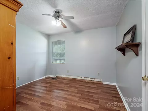 Bedroom - 181 Chadwick Rd, Harmony, NC 28634 photo 3 of 3