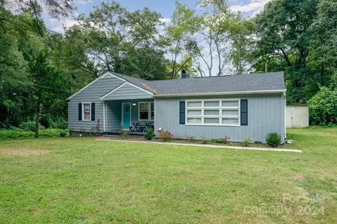 1525 Monument Ave, Gastonia, NC 28052