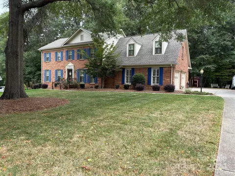 8908 Carleto Ct, Charlotte, NC 28214