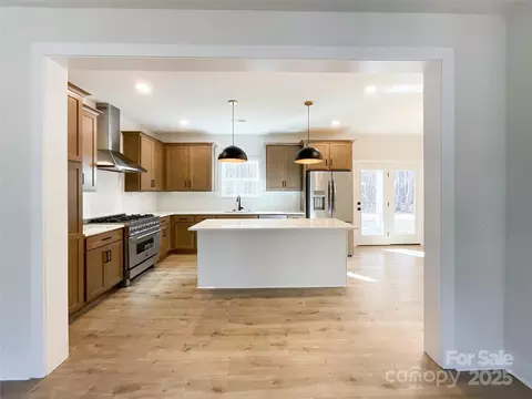 Kitchen - 1021 Baylor Grv, Monroe, NC 28112 photo 4 of 4