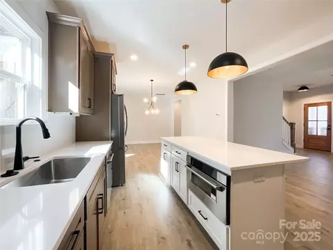 Kitchen - 1021 Baylor Grv, Monroe, NC 28112 photo 1 of 4