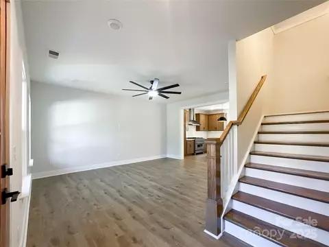 Living - 1021 Baylor Grv, Monroe, NC 28112 photo 2 of 2