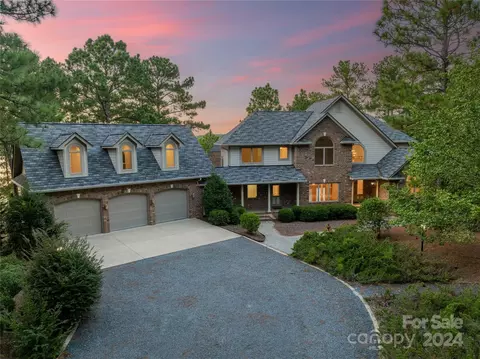 134 Lawrence Overlook Overlook, West End, NC 27376