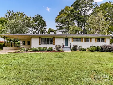 627 Downey Pl, Gastonia, NC 28054