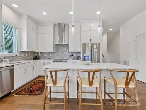 1207 E 36th 1 St #1, Charlotte, NC 28205