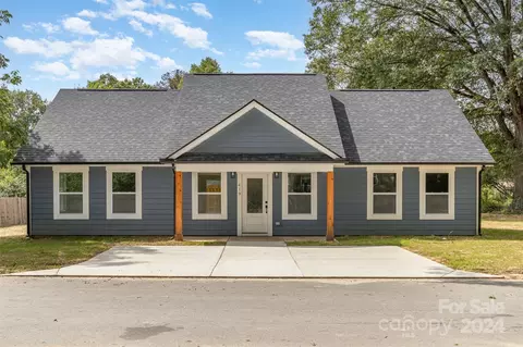 419 Hillcrest St, Charlotte, NC 28206