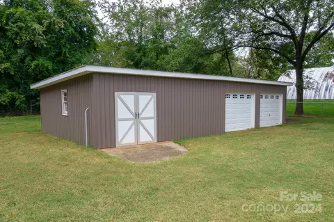 Other - 206 10th Se Ave SE, Conover, NC 28613 photo 3 of 12