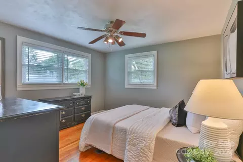 Bedroom - 206 10th Se Ave SE, Conover, NC 28613 photo 1 of 5