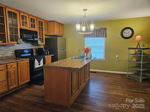 113 Fairview St, Clover, SC 29710
