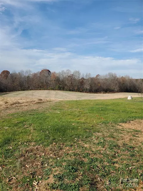 16433 Silver B Rd #B, Oakboro, NC 28129