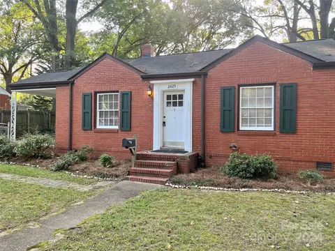 2625 Lumina Ave, Charlotte, NC 28208