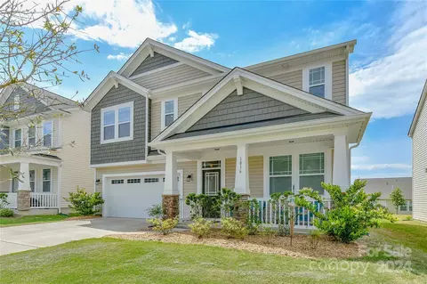 1816 Burlington Dr, York, SC 29745