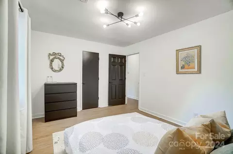 Bedroom - 4005 Howie Cir, Charlotte, NC 28205 photo 3 of 6